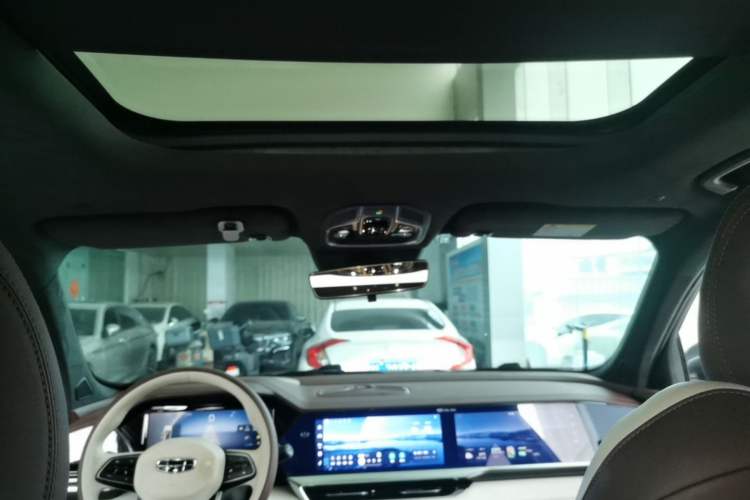 Used Geely Auto Monjaro L 2021 2.0TD DCT EVO Two-Wheel Drive Prestige Version Headliner