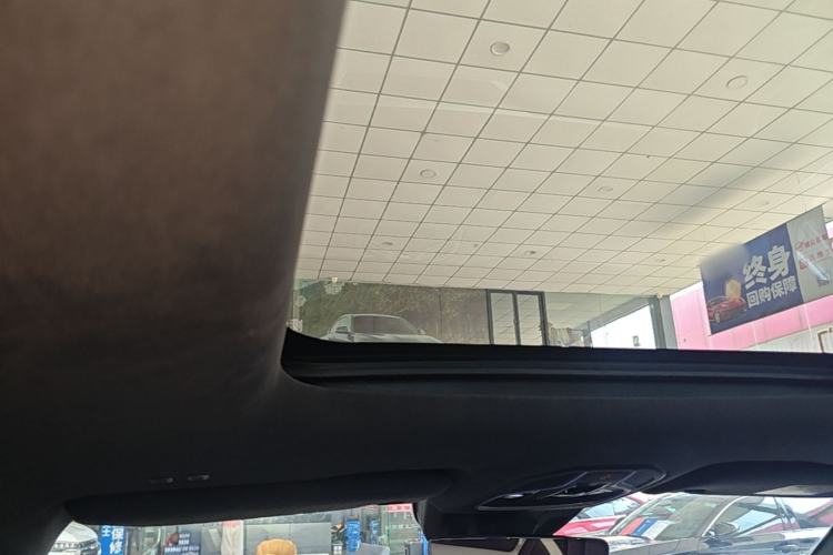 Used Geely Auto Monjaro L 2021 2.0TD DCT EVO Two-Wheel Drive Smart Luxury Version Headliner