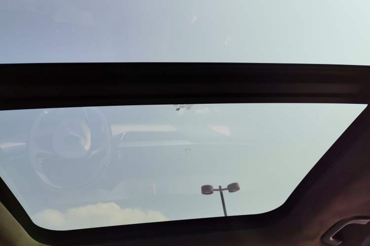 Used Geely Auto Monjaro L 2021 2.0TD DCT EVO Two-Wheel Drive Smart Luxury Version Headliner