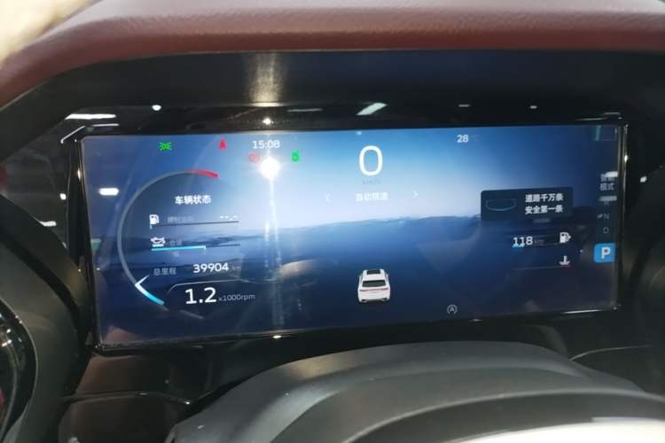 Used Geely Auto Monjaro L 2021 2.0TD DCT EVO Two-Wheel Drive Prestige Version Instrument Cluster