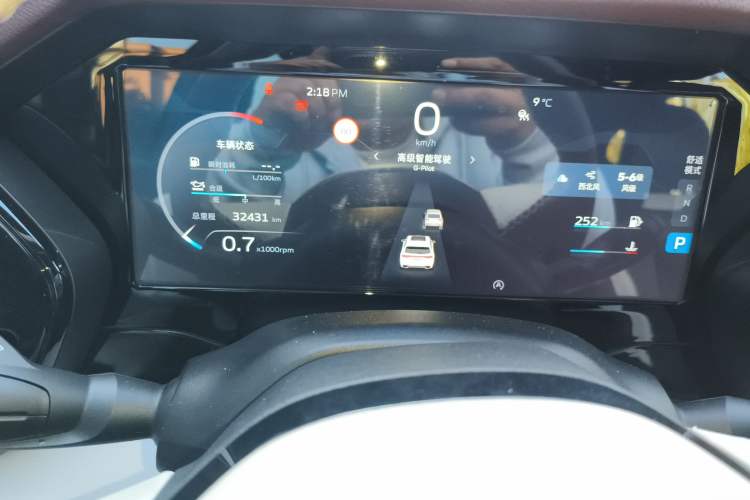 Used Geely Auto Monjaro L 2021 2.0TD DCT EVO Two-Wheel Drive Prestige Version Instrument Cluster