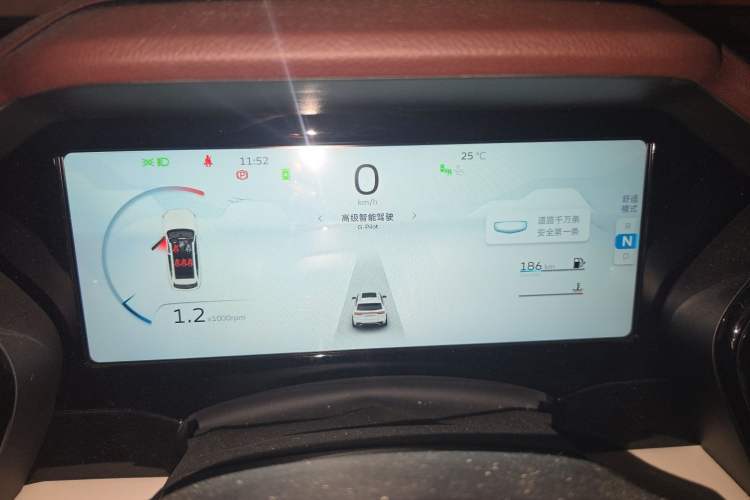 Used Geely Auto Monjaro L 2021 2.0TD DCT EVO Two-Wheel Drive Smart Luxury Version Instrument Cluster