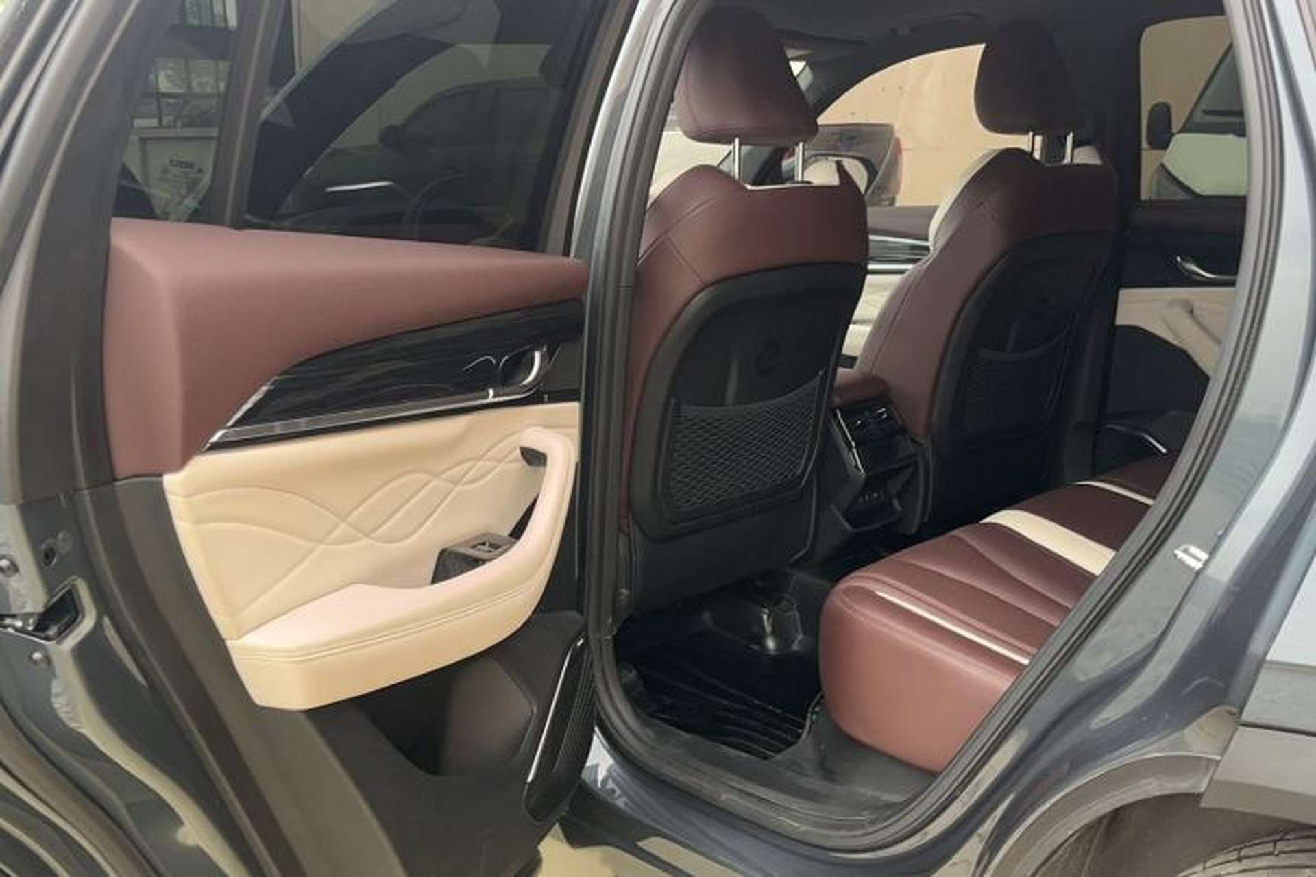 Used Geely Auto Monjaro L 2021 2.0TD High-Power Automatic All-Wheel-Drive Flagship Version Interior 1