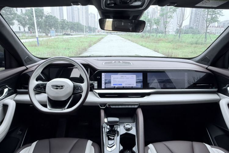 Used Geely Auto Monjaro L 2021 2.0TD DCT EVO Two-Wheel Drive Prestige Version Interior 1