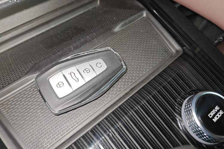Used Geely Auto Monjaro L 2021 2.0TD DCT EVO Two-Wheel Drive Smart Luxury Version Interior 1