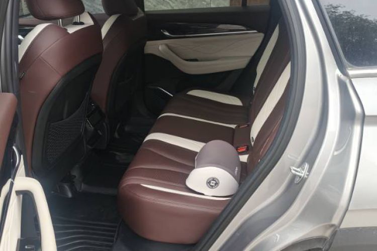 Used Geely Auto Monjaro L 2021 2.0TD DCT EVO Two-Wheel Drive Smart Luxury Version Interior 1