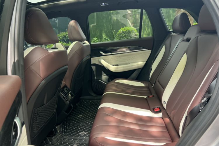 Used Geely Auto Monjaro L 2021 2.0TD DCT EVO Two-Wheel Drive Smart Luxury Version Interior 10