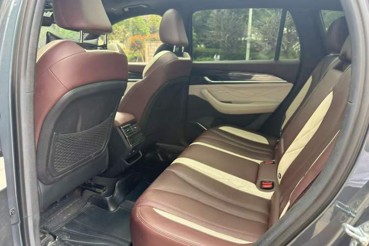 Used Geely Auto Monjaro L 2021 2.0TD DCT EVO Two-Wheel Drive Smart Luxury Version Interior 3
