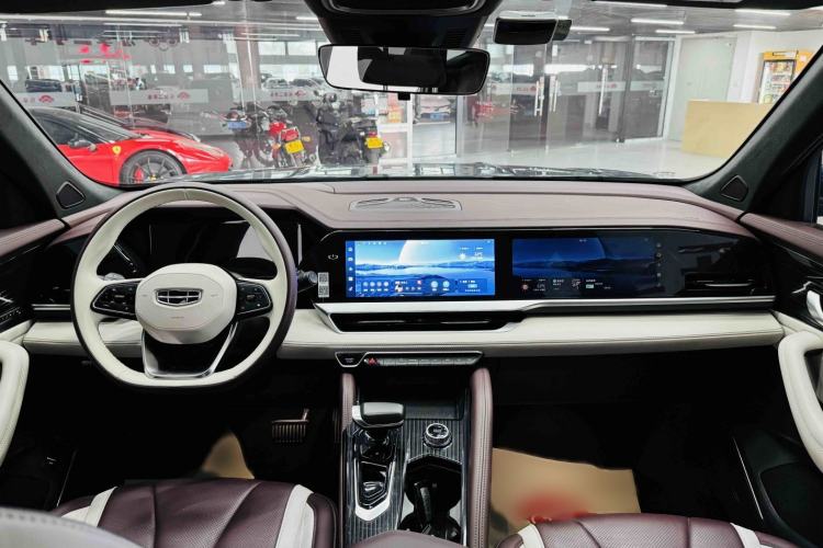 Used Geely Auto Monjaro L 2021 2.0TD DCT EVO Two-Wheel Drive Prestige Version Interior 3