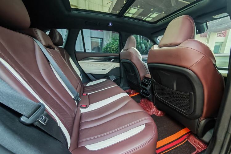 Used Geely Auto Monjaro L 2021 2.0TD DCT EVO Two-Wheel Drive Prestige Version Interior 3