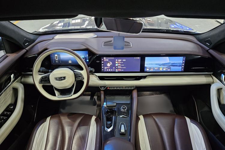 Used Geely Auto Monjaro L 2021 2.0TD DCT EVO Two-Wheel Drive Smart Luxury Version Interior 3