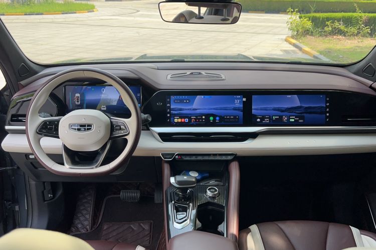Used Geely Auto Monjaro L 2021 2.0TD DCT EVO Two-Wheel Drive Prestige Version Interior 4