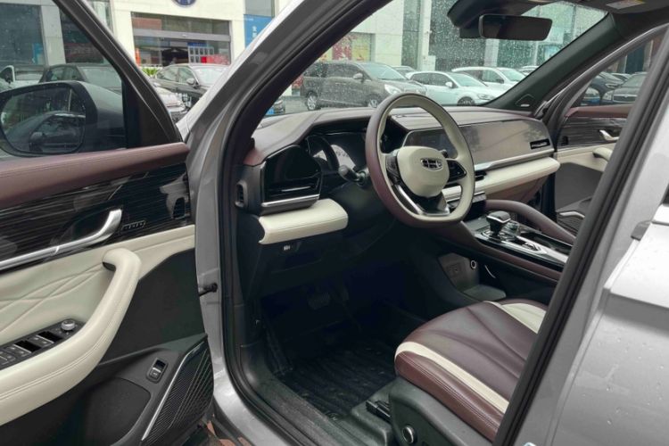 Used Geely Auto Monjaro L 2021 2.0TD High-Power Automatic All-Wheel-Drive Flagship Version Interior 4