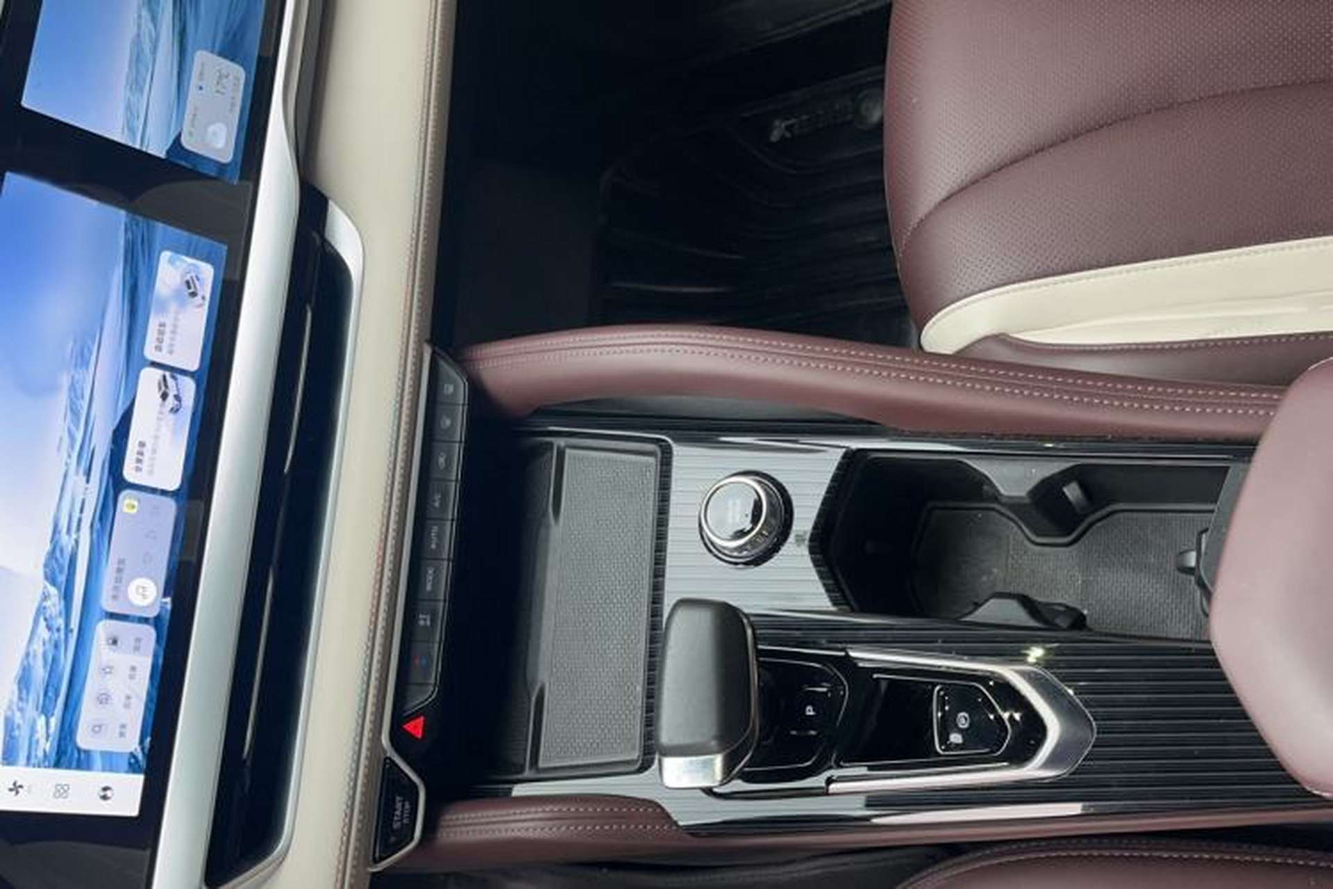 Used Geely Auto Monjaro L 2021 2.0TD High-Power Automatic All-Wheel-Drive Flagship Version Interior 5
