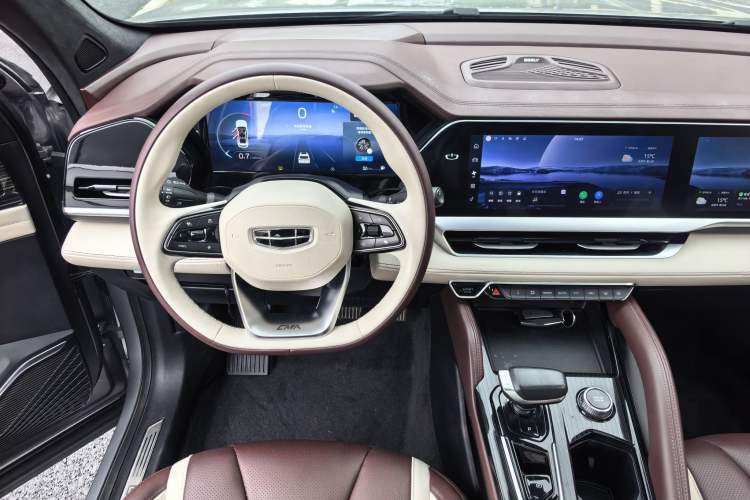 Used Geely Auto Monjaro L 2021 2.0TD DCT EVO Two-Wheel Drive Prestige Version Interior 5