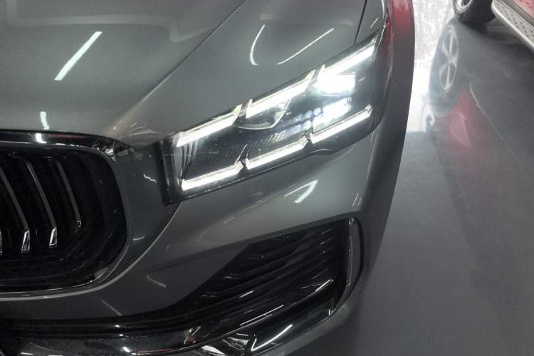 Used Geely Auto Monjaro L 2021 2.0TD High-Power Automatic All-Wheel-Drive Flagship Version Left Front Headlight