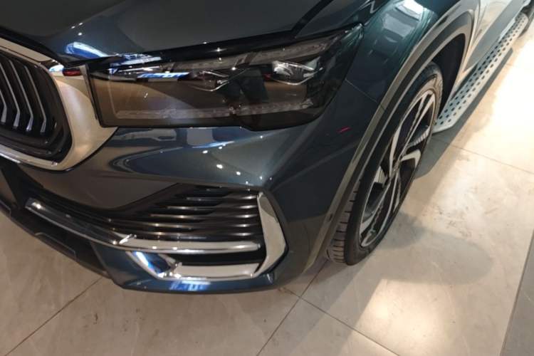 Used Geely Auto Monjaro L 2021 2.0TD DCT EVO Two-Wheel Drive Smart Luxury Version Left Front Headlight