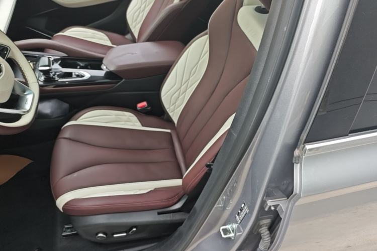 Used Geely Auto Monjaro L 2021 2.0TD DCT EVO Two-Wheel Drive Prestige Version Left Front Seat