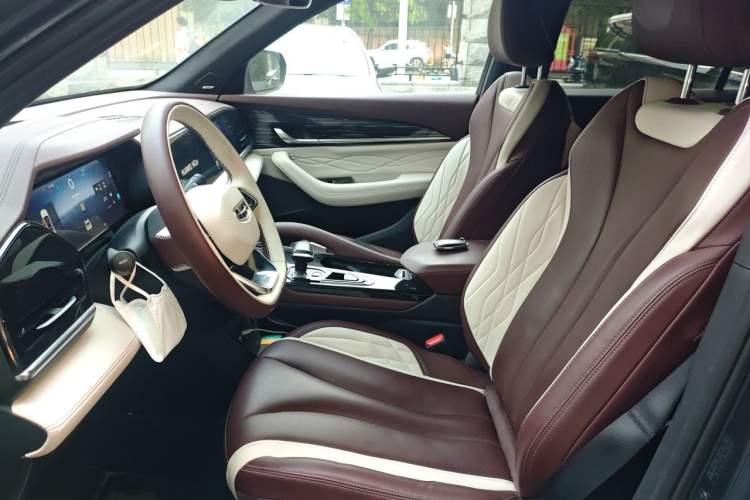 Used Geely Auto Monjaro L 2021 2.0TD High-Power Automatic All-Wheel-Drive Flagship Version Left Front Seat
