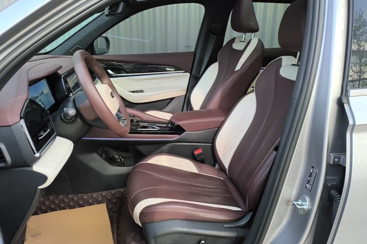 Used Geely Auto Monjaro L 2021 2.0TD DCT EVO Two-Wheel Drive Prestige Version Left Front Seat