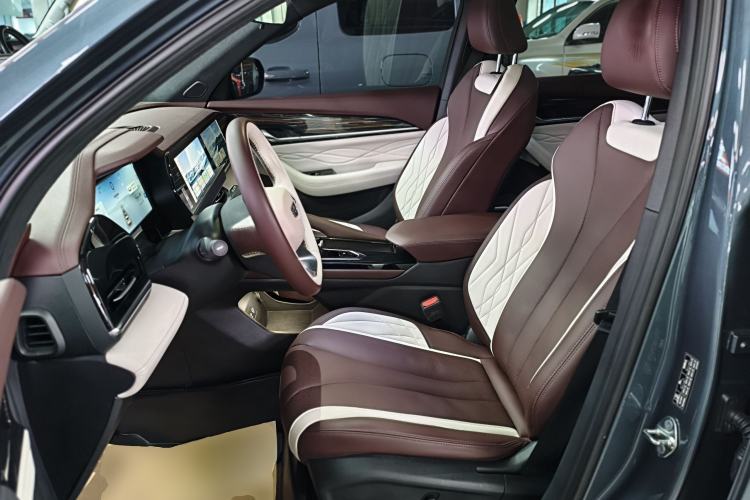 Used Geely Auto Monjaro L 2021 2.0TD DCT EVO Two-Wheel Drive Prestige Version Left Front Seat