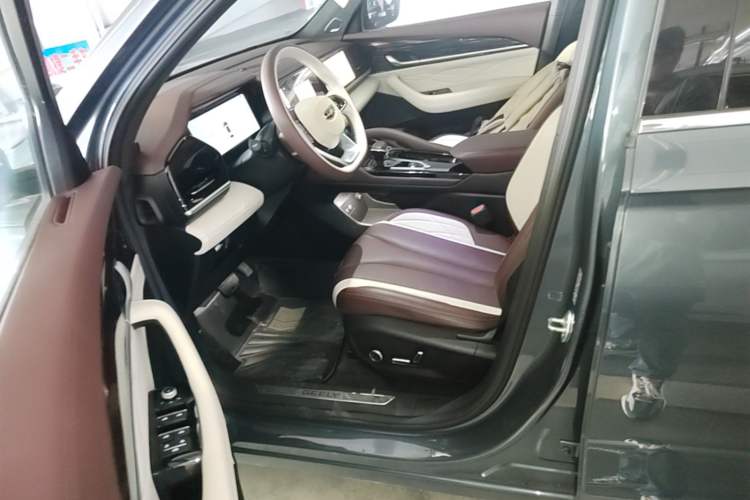 Used Geely Auto Monjaro L 2021 2.0TD DCT EVO Two-Wheel Drive Smart Luxury Version Left Front Seat