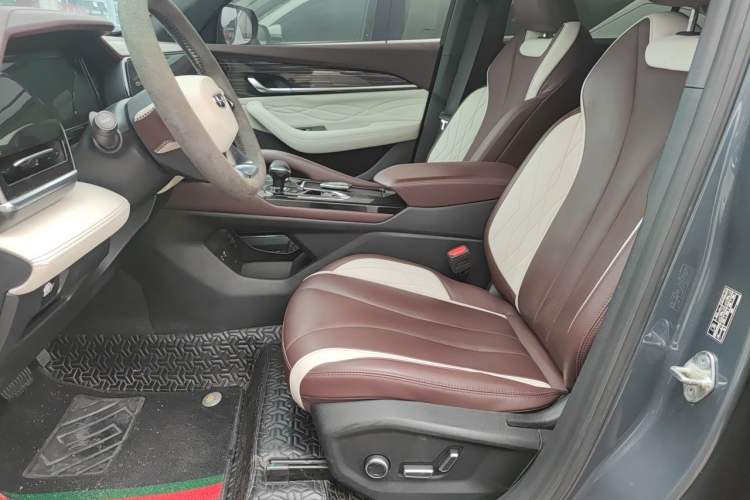 Used Geely Auto Monjaro L 2021 2.0TD DCT EVO Two-Wheel Drive Smart Luxury Version Left Front Seat