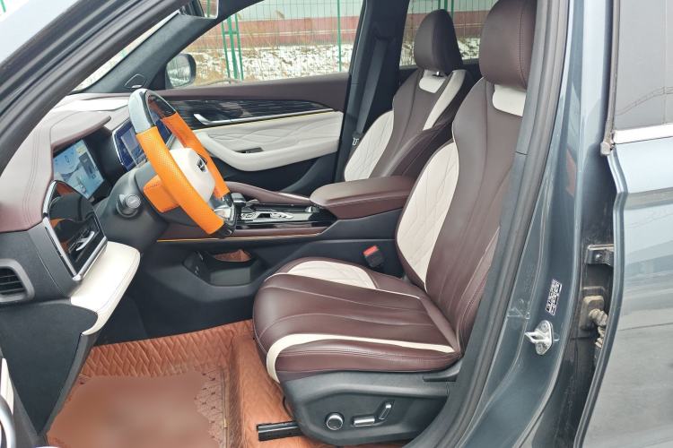 Used Geely Auto Monjaro L 2021 2.0TD High-Power Automatic All-Wheel-Drive Flagship Version Left Front Seat