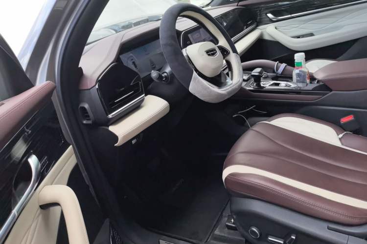 Used Geely Auto Monjaro L 2021 2.0TD DCT EVO Two-Wheel Drive Smart Luxury Version Left Front Seat