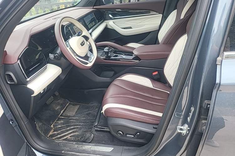 Used Geely Auto Monjaro L 2021 2.0TD DCT EVO Two-Wheel Drive Prestige Version Left Front Seat