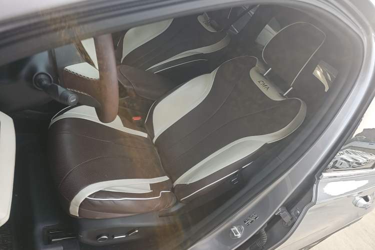 Used Geely Auto Monjaro L 2021 2.0TD DCT EVO Two-Wheel Drive Prestige Version Left Front Seat