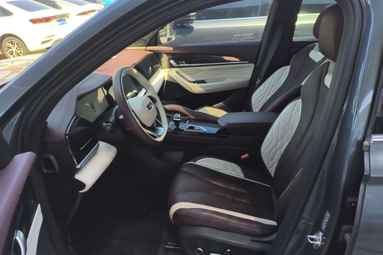 Used Geely Auto Monjaro L 2021 2.0TD DCT EVO Two-Wheel Drive Prestige Version Left Front Seat