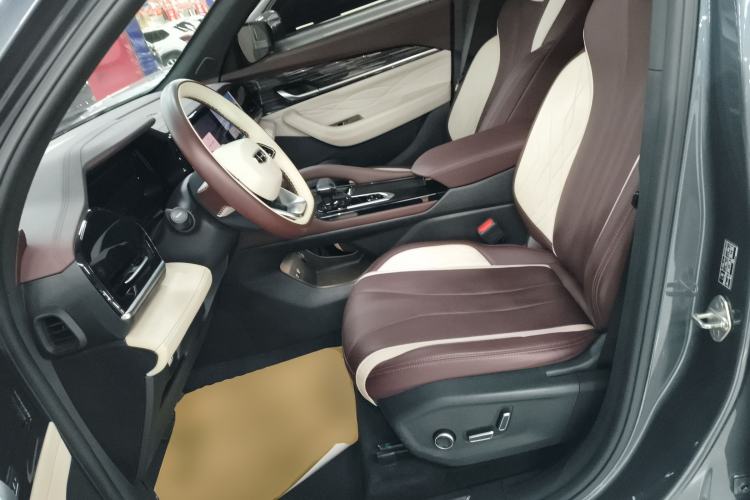 Used Geely Auto Monjaro L 2021 2.0TD DCT EVO Two-Wheel Drive Prestige Version Left Front Seat