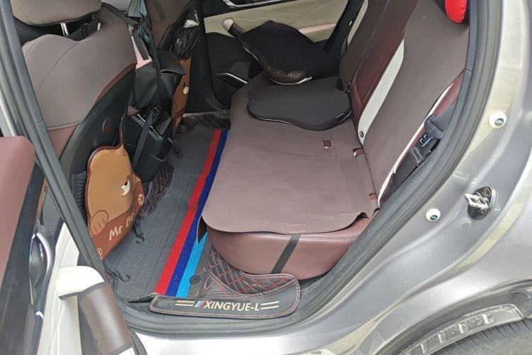 Used Geely Auto Monjaro L 2021 2.0TD DCT EVO Two-Wheel Drive Prestige Version Left Rear Seat