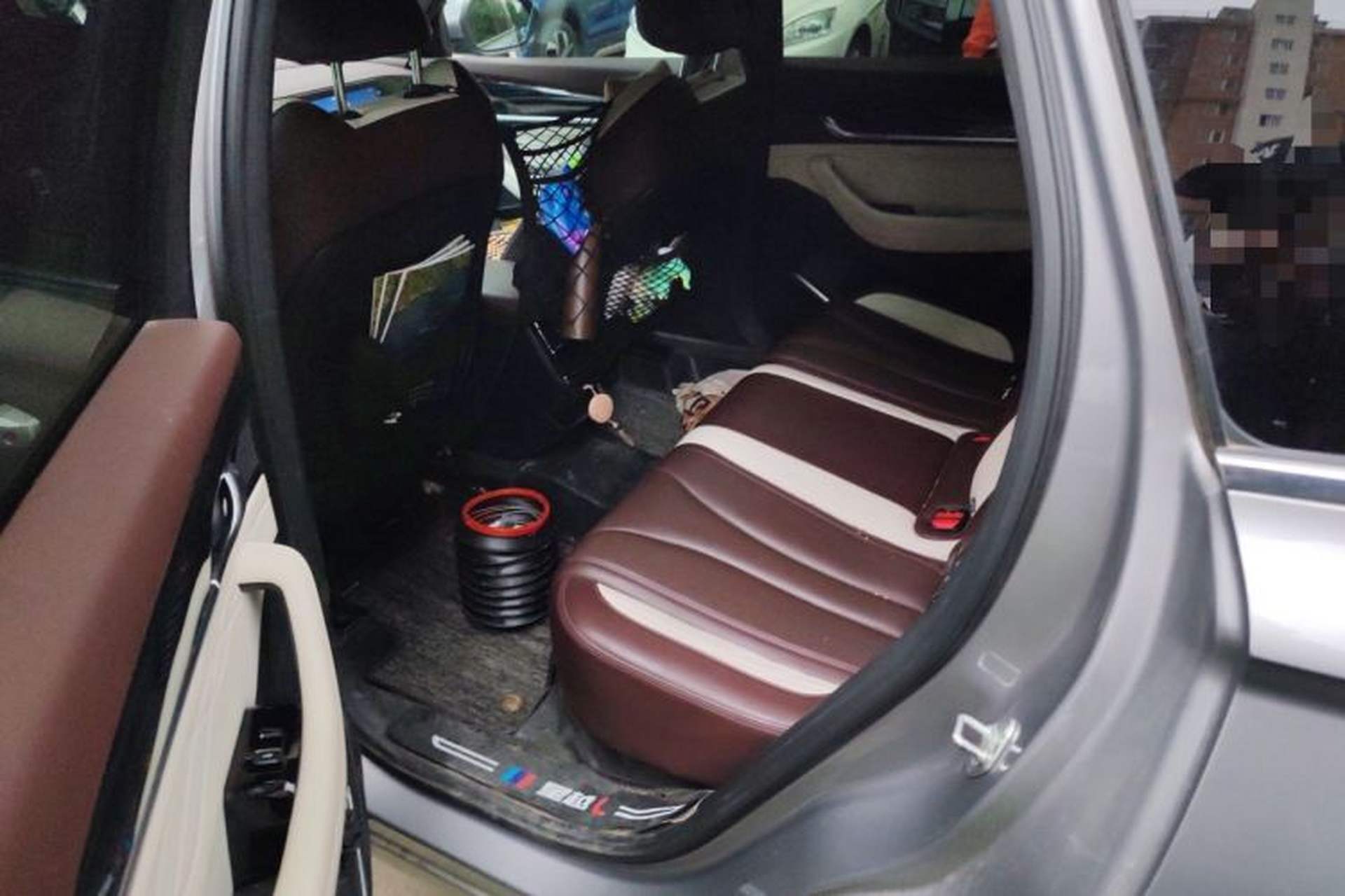Used Geely Auto Monjaro L 2021 2.0TD High-Power Automatic All-Wheel-Drive Flagship Version Left Rear Seat