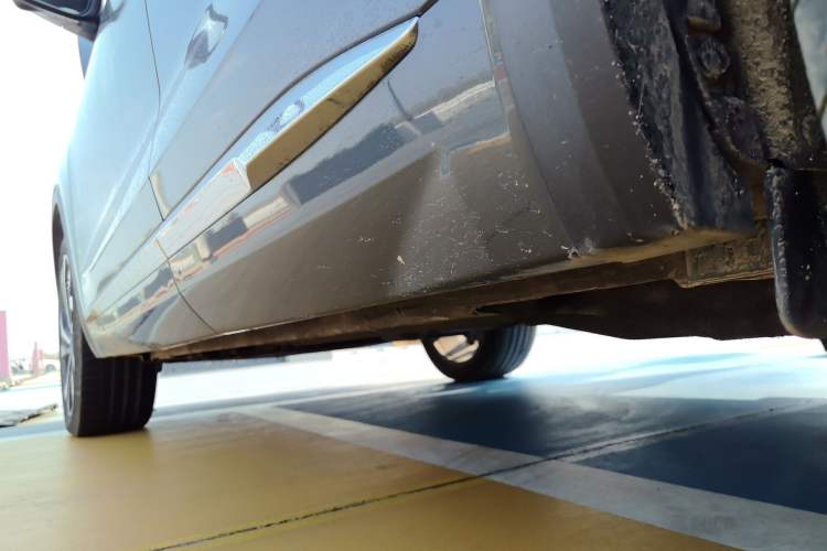 Used Geely Auto Monjaro L 2021 2.0TD DCT EVO Two-Wheel Drive Smart Luxury Version Left Side Sill