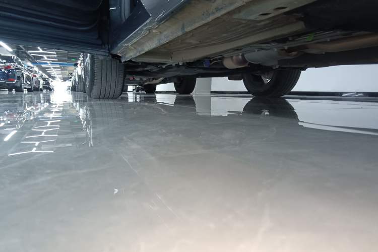 Used Geely Auto Monjaro L 2021 2.0TD DCT EVO Two-Wheel Drive Prestige Version Left Side Sill
