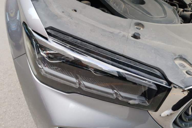 Used Geely Auto Monjaro L 2021 2.0TD High-Power Automatic All-Wheel-Drive Flagship Version Right Front Headlight