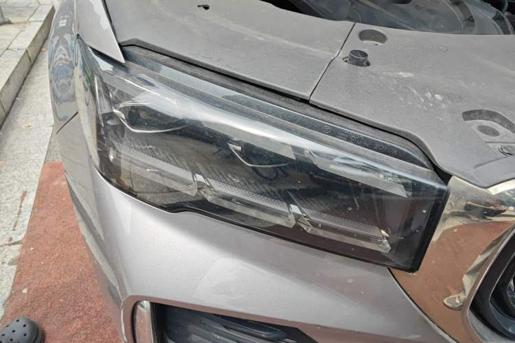 Used Geely Auto Monjaro L 2021 2.0TD DCT EVO Two-Wheel Drive Prestige Version Right Front Headlight