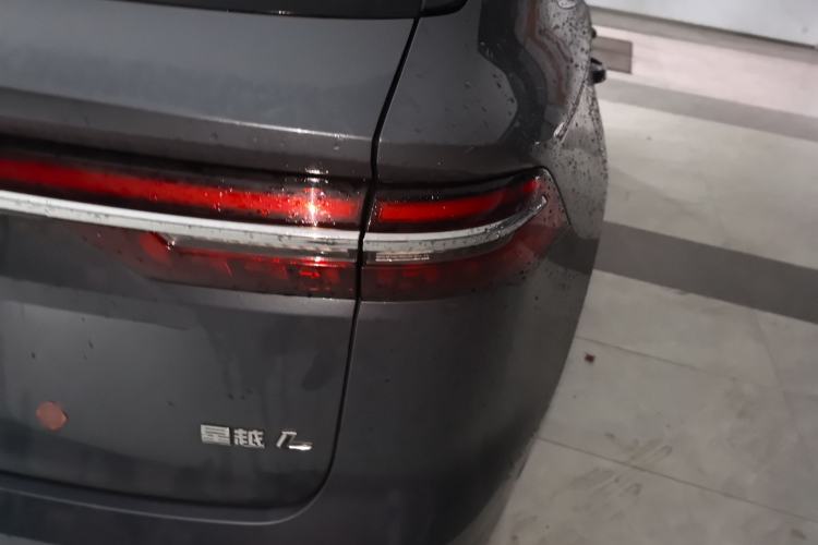 Used Geely Auto Monjaro L 2021 2.0TD DCT EVO Two-Wheel Drive Smart Luxury Version Right Rear Taillight