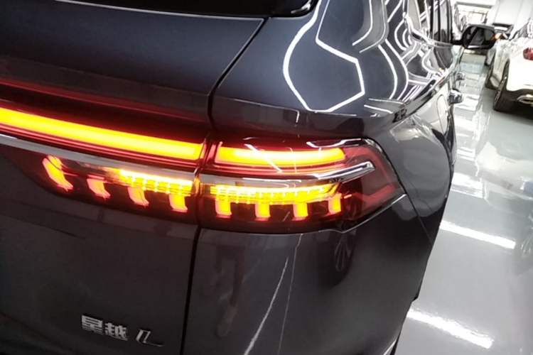 Used Geely Auto Monjaro L 2021 2.0TD DCT EVO Two-Wheel Drive Prestige Version Right Rear Taillight