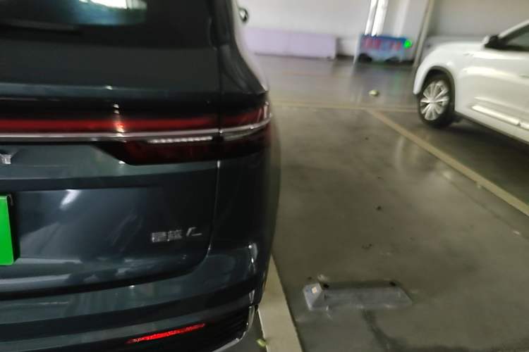 Used Geely Auto Monjaro L 2021 2.0TD DCT EVO Two-Wheel Drive Smart Luxury Version Right Rear Taillight
