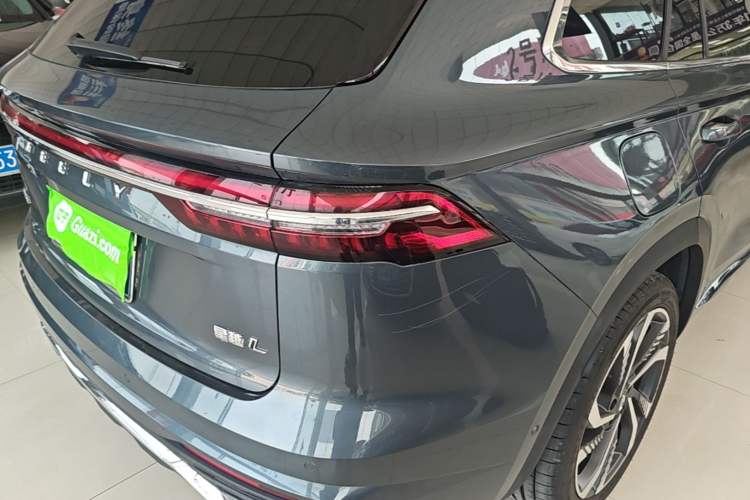 Used Geely Auto Monjaro L 2021 2.0TD DCT EVO Two-Wheel Drive Smart Luxury Version Right Rear Taillight