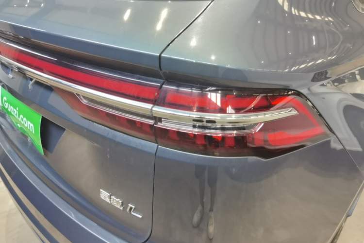 Used Geely Auto Monjaro L 2021 2.0TD DCT EVO Two-Wheel Drive Prestige Version Right Rear Taillight