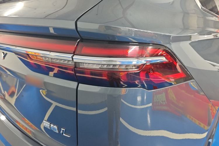 Used Geely Auto Monjaro L 2021 2.0TD DCT EVO Two-Wheel-Drive Flagship Version Right Rear Taillight