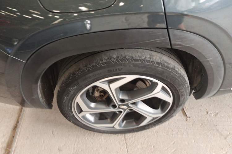 Used Geely Auto Monjaro L 2021 2.0TD DCT EVO Two-Wheel Drive Prestige Version Right Rear Wheel Hub