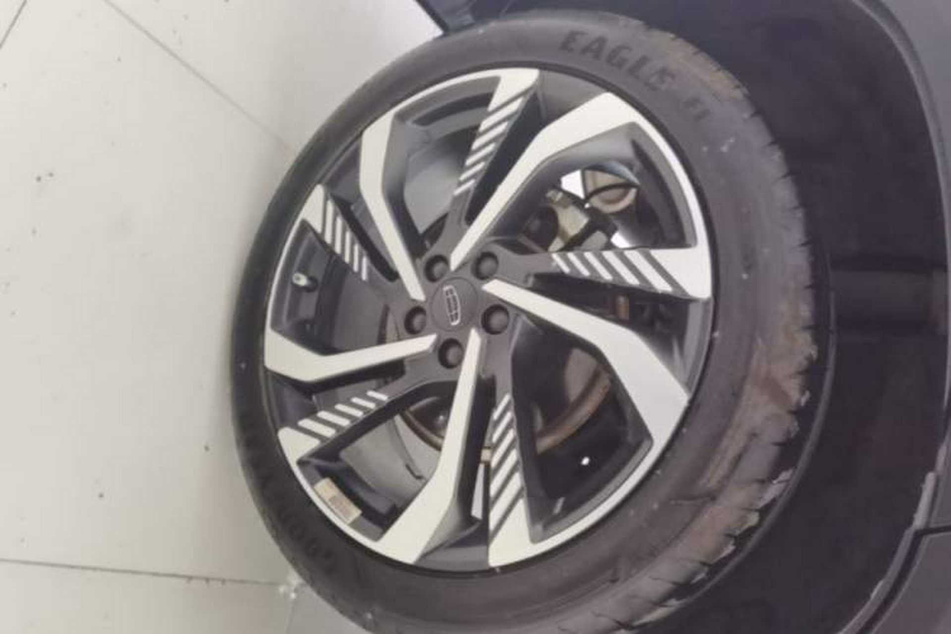Used Geely Auto Monjaro L 2021 2.0TD DCT EVO Two-Wheel Drive Smart Luxury Version Right Rear Wheel Hub
