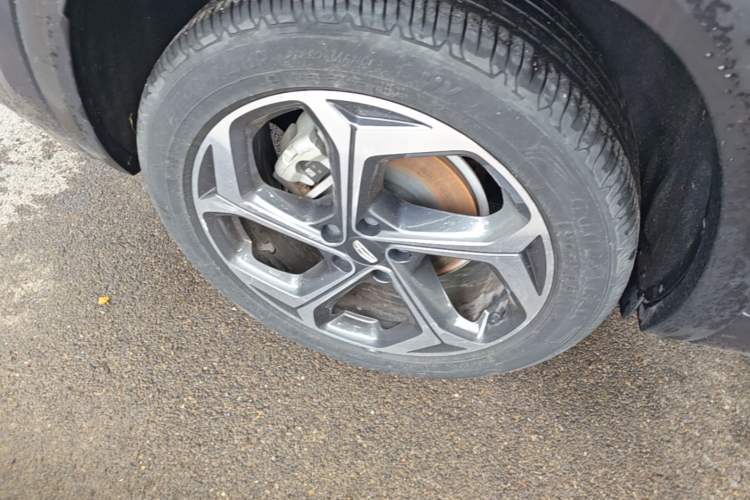 Used Geely Auto Monjaro L 2021 2.0TD DCT EVO Two-Wheel Drive Prestige Version Right Rear Wheel Hub