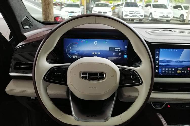 Used Geely Auto Monjaro L 2021 2.0TD DCT EVO Two-Wheel Drive Smart Luxury Version Steering Wheel