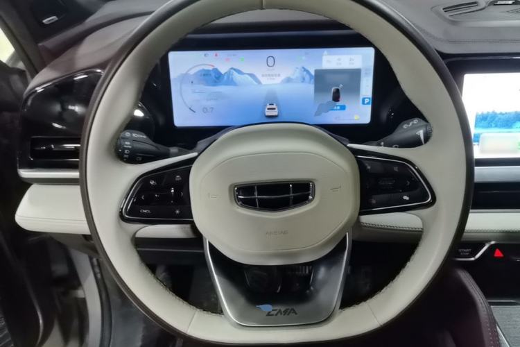 Used Geely Auto Monjaro L 2021 2.0TD DCT EVO Two-Wheel Drive Smart Luxury Version Steering Wheel